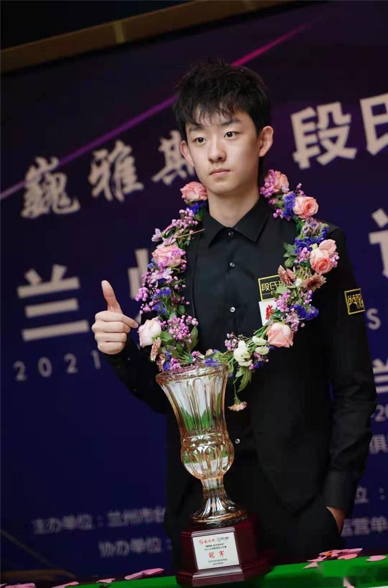 兰州小伙再踏英伦三岛!斯诺克英国公开赛吴宜泽完胜晋级