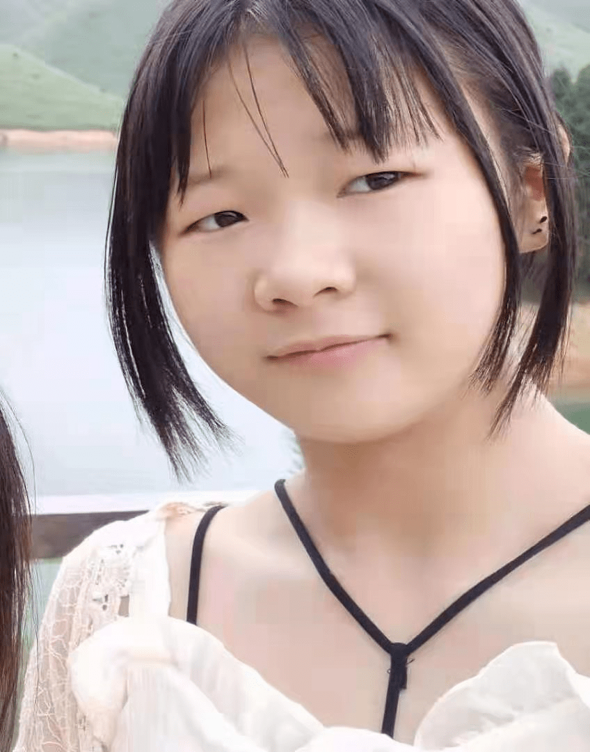 14岁少女 来自搜狐网