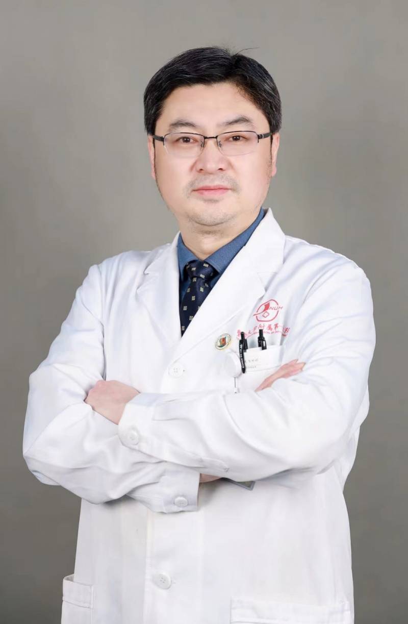 脚踝|平足、喜穿高跟鞋等三类人群喜欢反复崴脚，“第一次”很关键