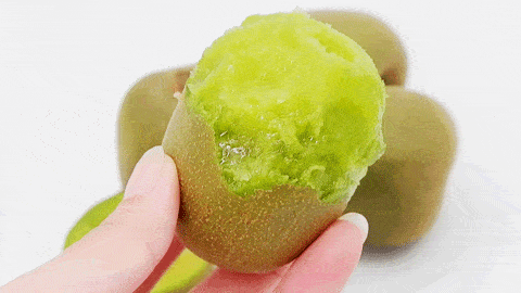 吃着吃着就美了~_猕猴桃