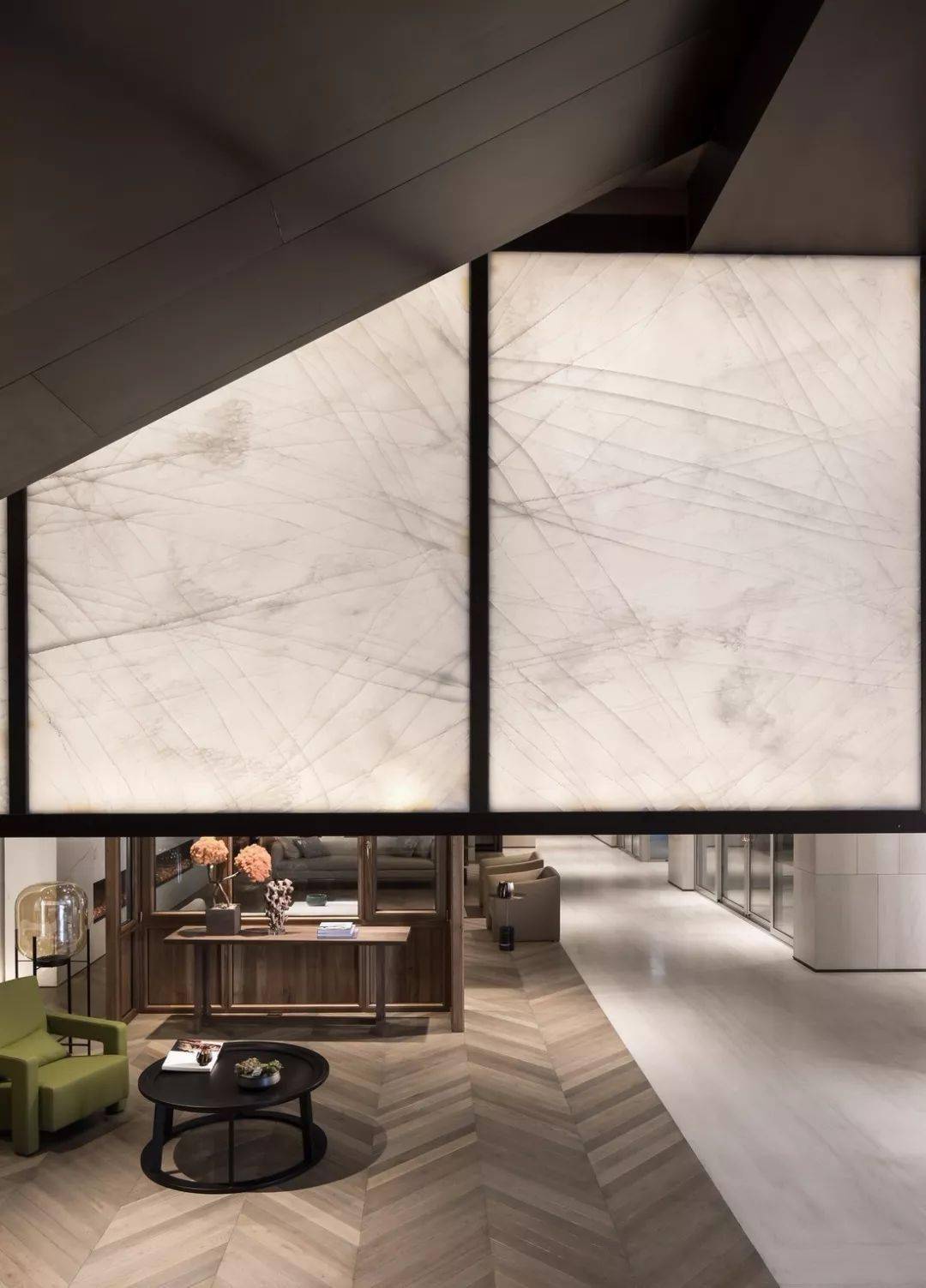 什么是透光云石