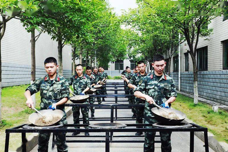 部队炊事岗位人才高效落实伙食质量保障武警长沙支队开展了为期一个