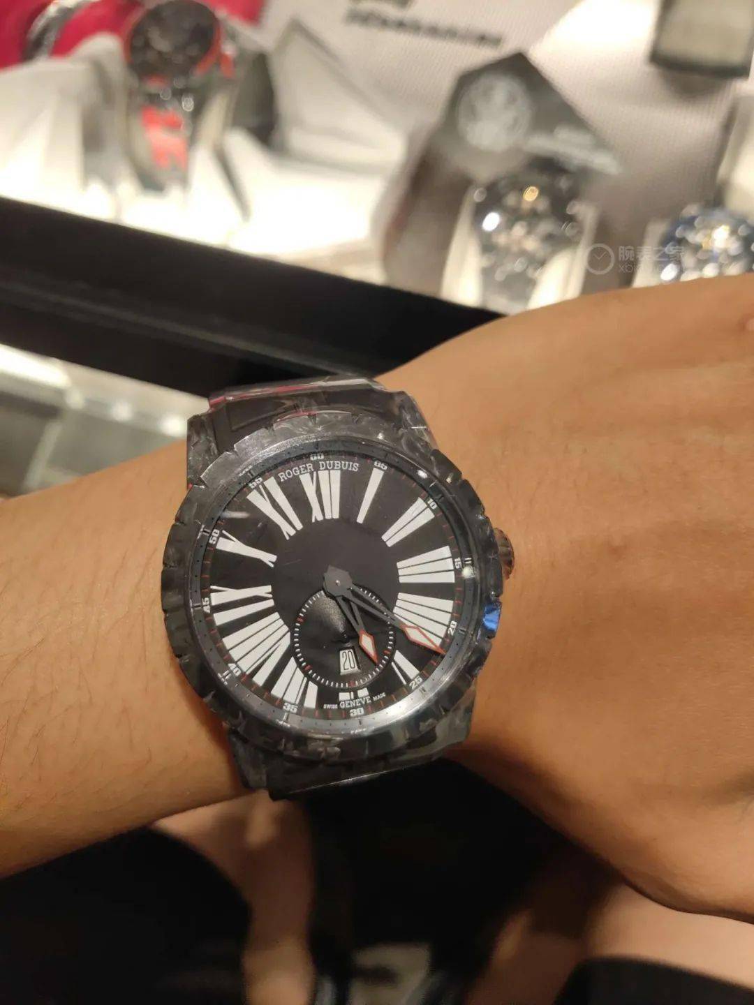 买表，是考虑保值率？还是个人喜好？ | 粉紫色