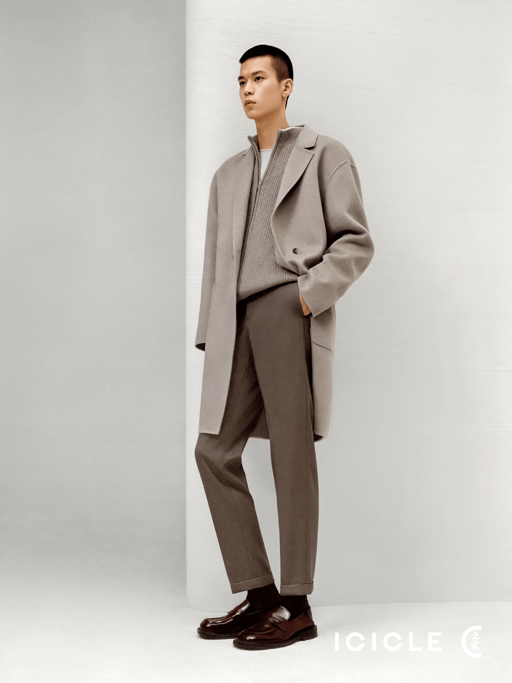 品牌|太格玩选|10大热门品牌秋冬型录大赏,100套造型带来100种穿搭灵感