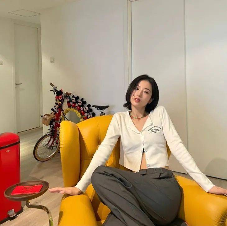 套装|衣品挖绝机 | 女明星：三五百的某宝套装真好穿