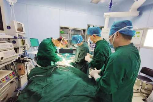 手术|舌头“溃疡”以为上火 检查后竟患舌癌