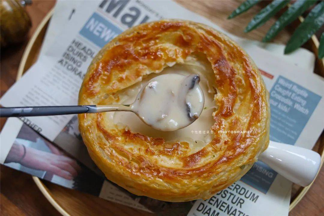 教你做必胜客的酥皮奶油蘑菇汤,又香又滑,做法一学就会