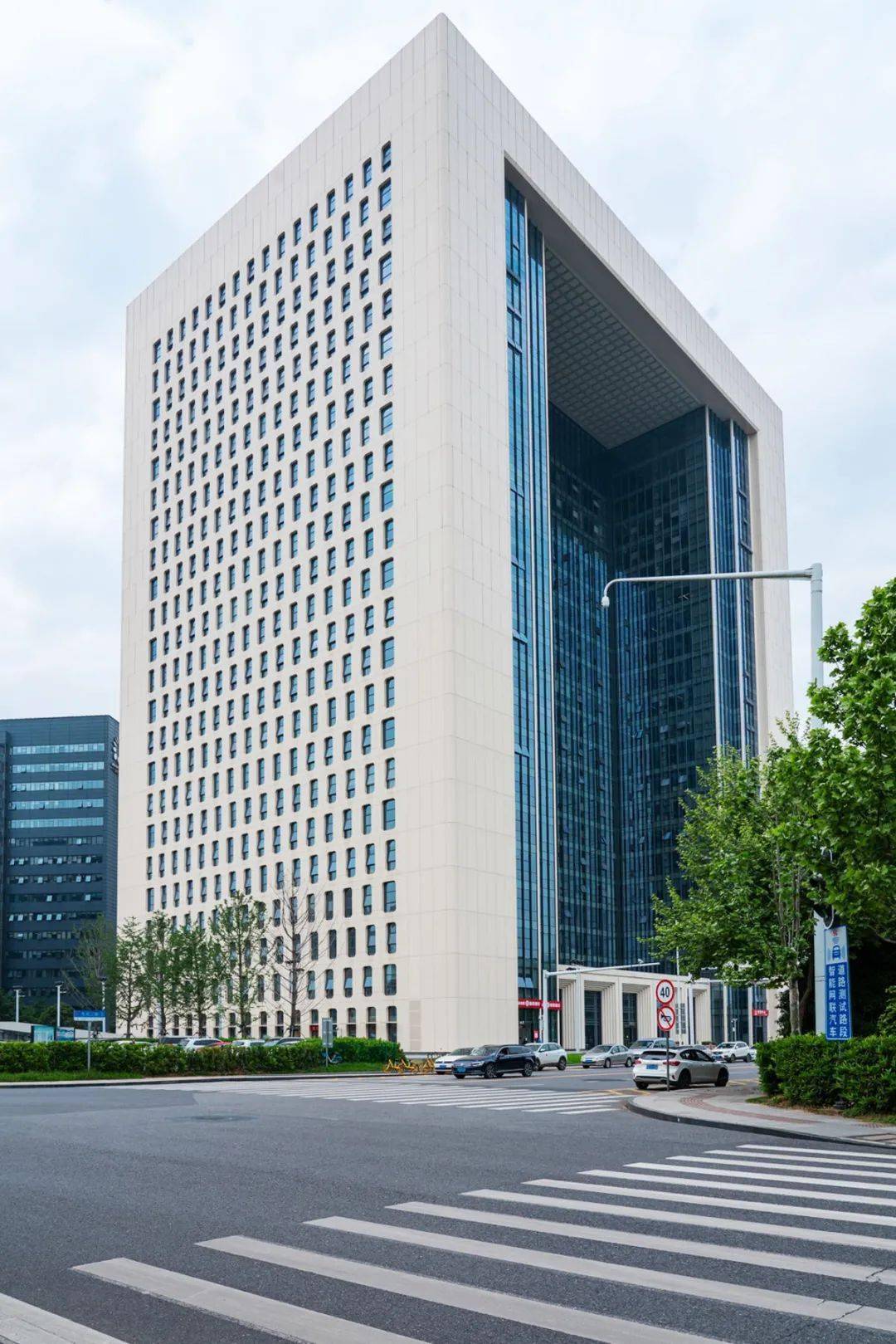 沌口,我们等你!_武汉