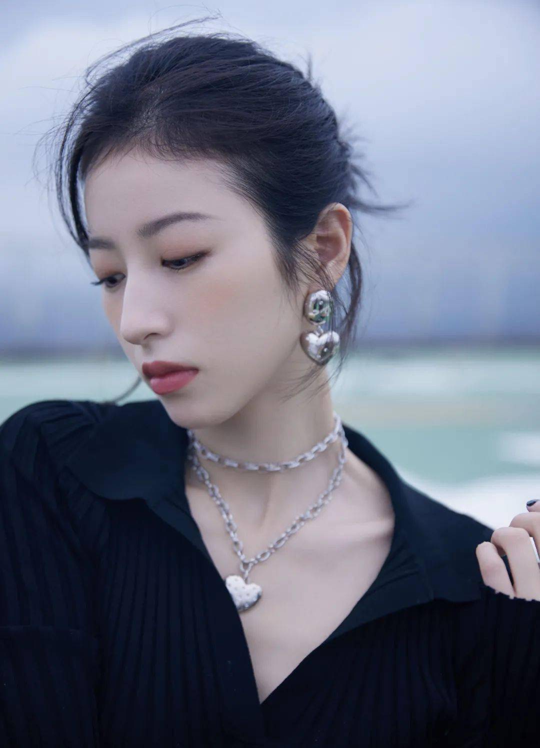 蕾蕾|救命！周雨彤怎么这么会穿？！跟她一起做时髦打工人！