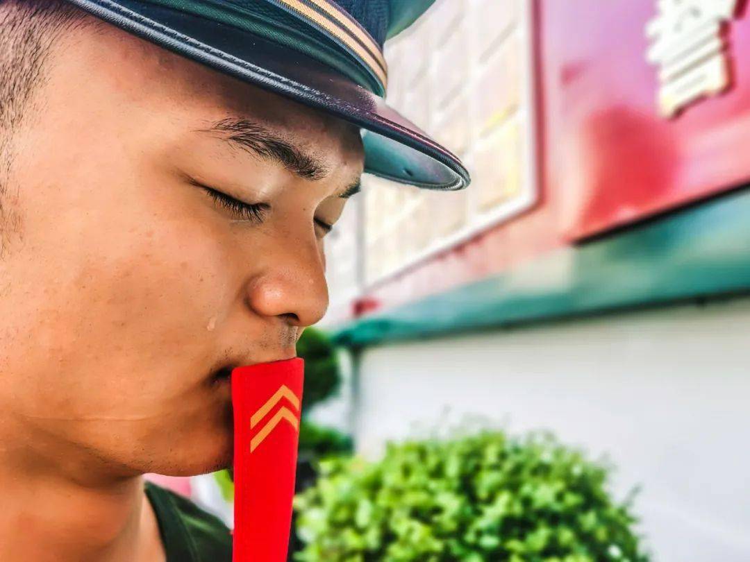 创意退伍照共同回忆这趟炙热的军旅青春