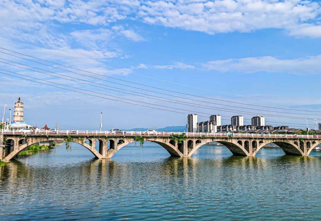 这座伴随安义人成长的大桥你了解多少