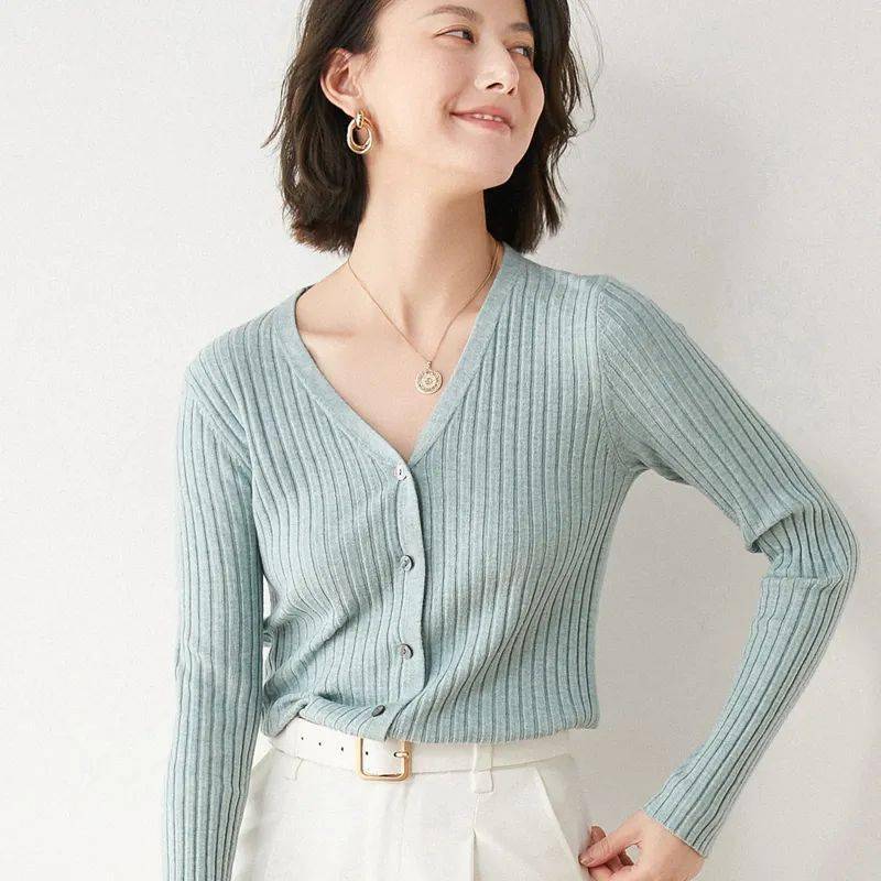 设计|?2件99元！百搭显瘦又保暖的经典开衫，一件能搭一柜子衣服！9色可选