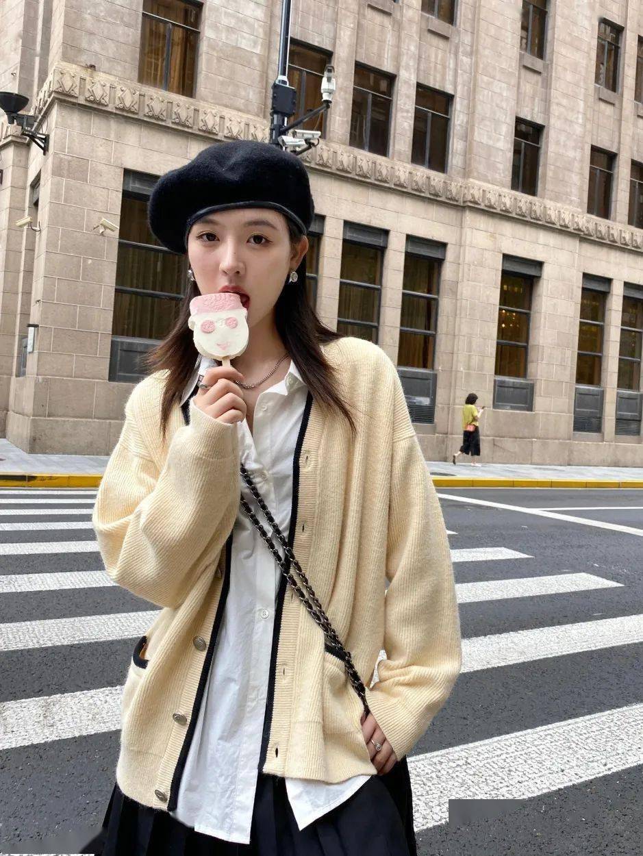 什么|换季穿什么？进来抄年轻人的答案