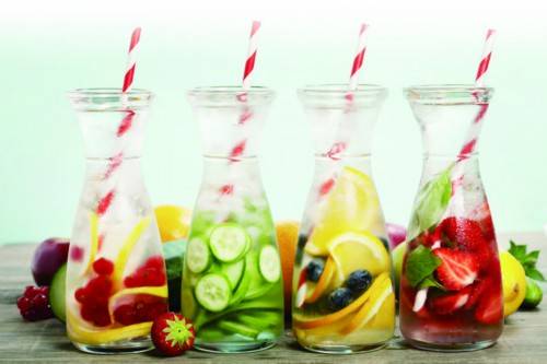 疫情|饮料当水喝，超重小伙差点送命