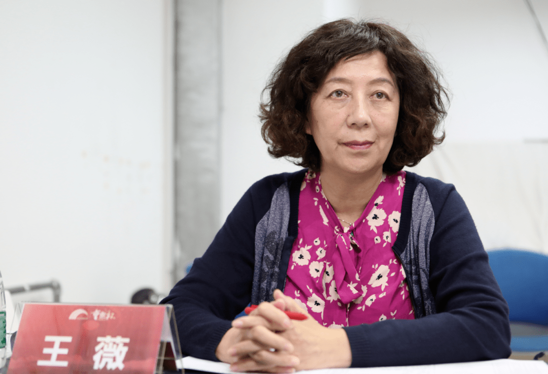 王薇北京广播电视台播音指导北京电台首届"首席播音员"中华儿童文化