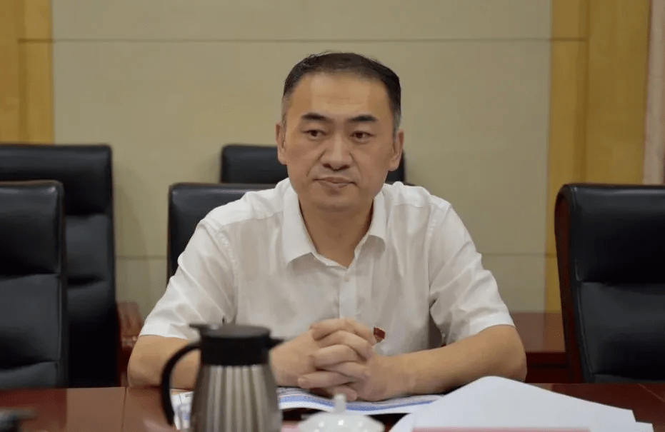 市直机关工委书记陈奕蒙,市公安局交通管理局局长汪勇,市直机关工委