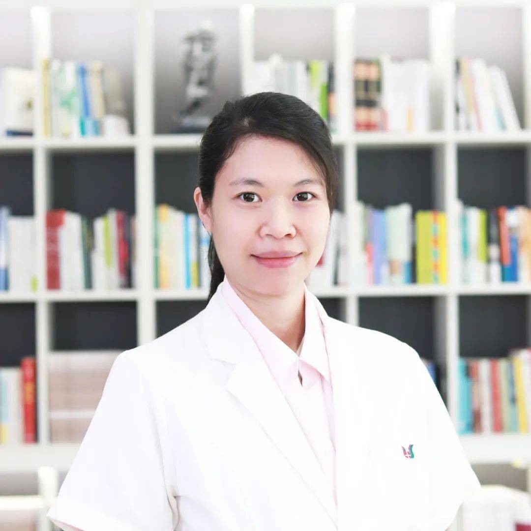 卢倩仪主治医师医疗专长:擅长糖尿病,甲状腺疾病,痛风等内分泌专科