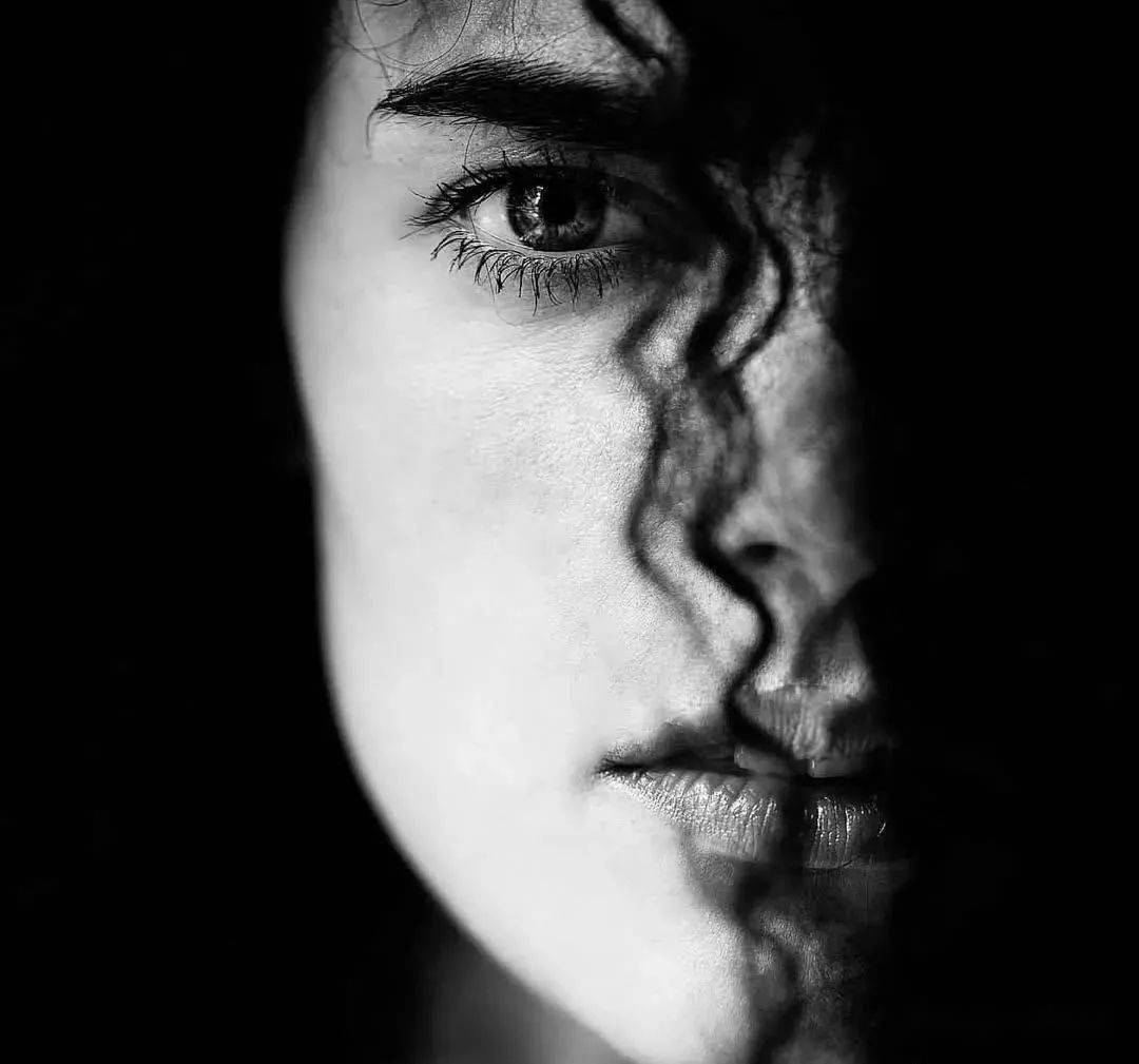 黑白也迷人国际著名影像杂志精选黑白人像