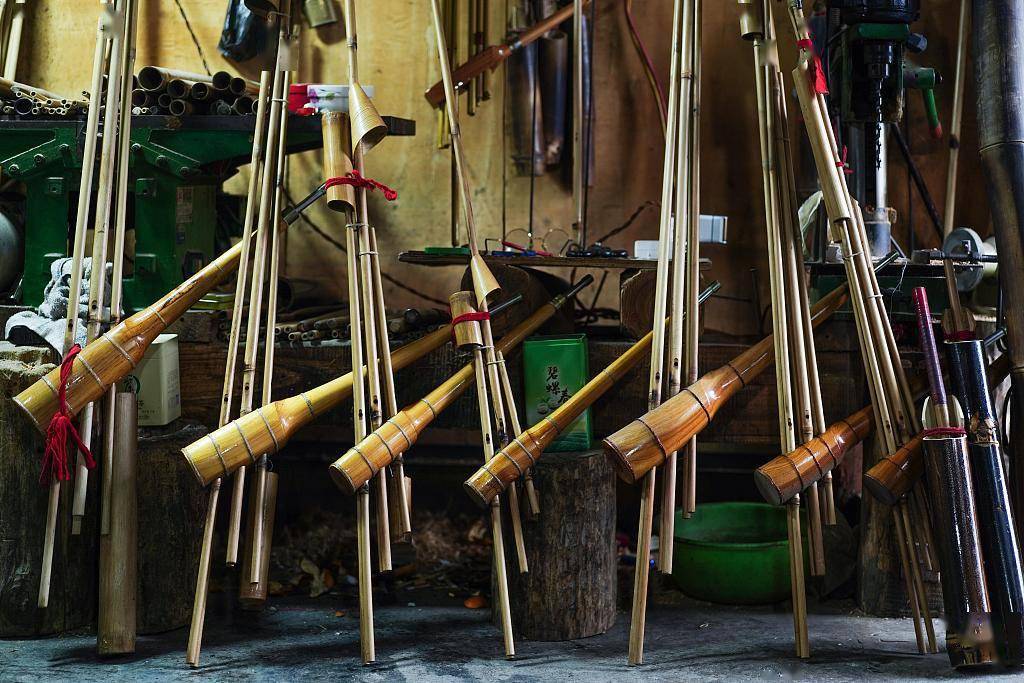 非遗苗族芦笙制作技艺歌舞必有笙笙起众人聚