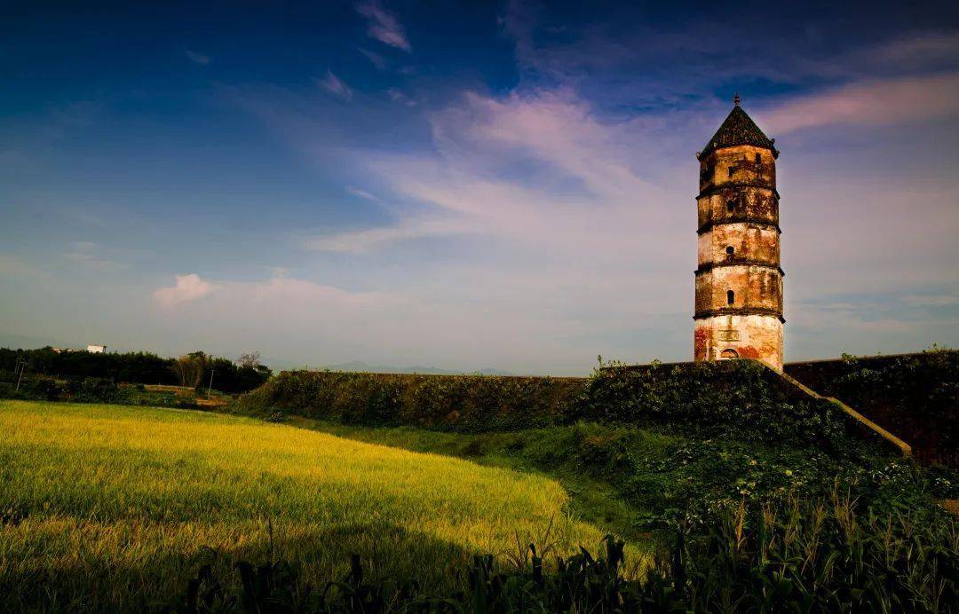 贺街文笔塔客家围屋紫云洞景区贺州不仅风景绝美还有更多特色美食民俗