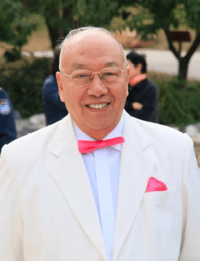 向党说句心里话陈世伟在帮助青少年成长中收获充实与快乐