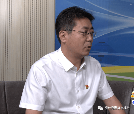 主持人 杜海龙旗第十五次党代会召开五年来,政务服务局坚持全面深化"