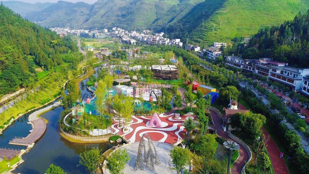 【盘州旅游】秋天的第一次撒欢,一定要选在盘州这个遛娃度假的好去处!