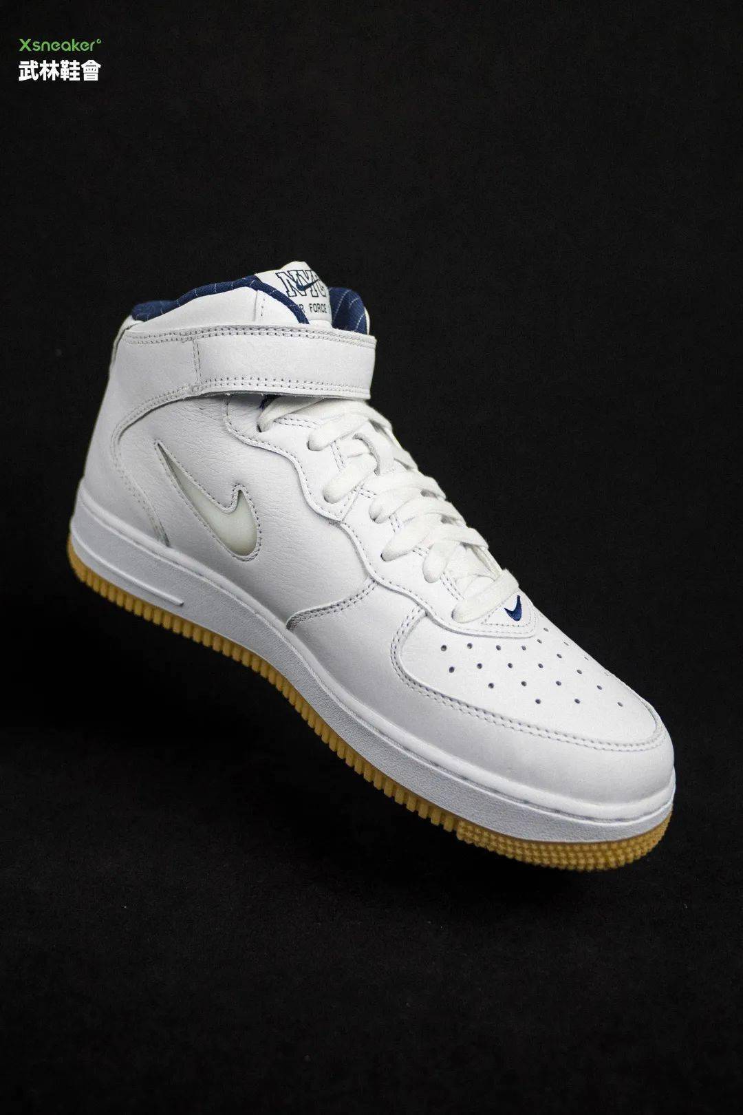 发售nikeairforce1mid
