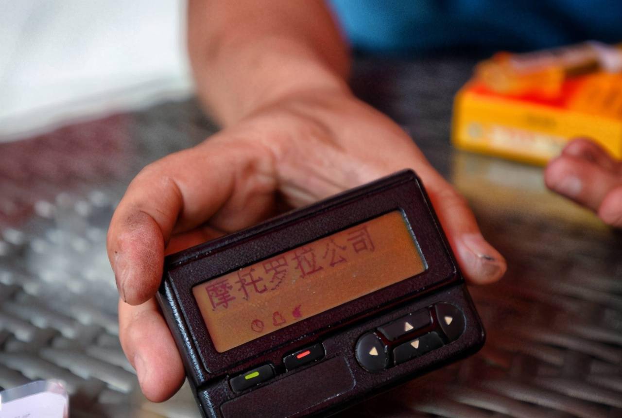 八十年代"老物件"价值提升?家里有的别扔,转手就能卖"好价"