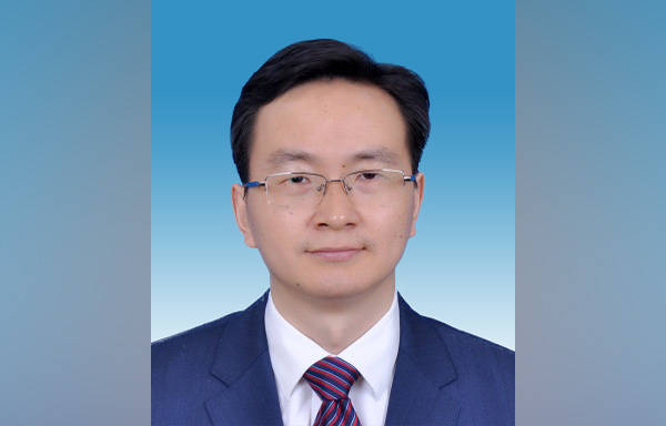 75后清华博士方存好出任宜宾市委副书记,通过公选入川工作_成都