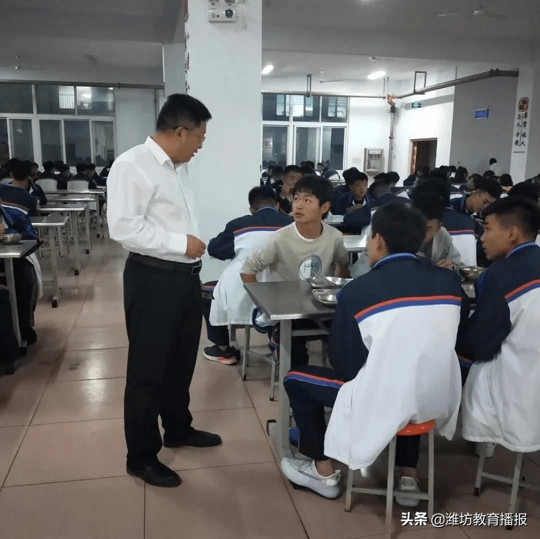 临朐县海岳中学:新学期,新征程,我们扬帆起航