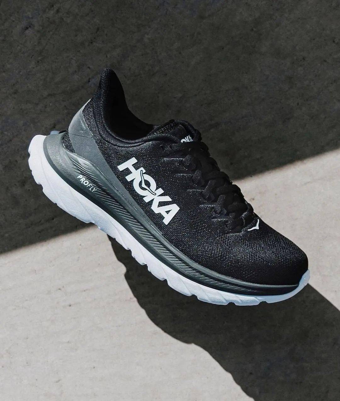 Rincon|走走开箱 ｜HOKA ONE ONE Rincon 3 和 Mach 4 我该怎么选？