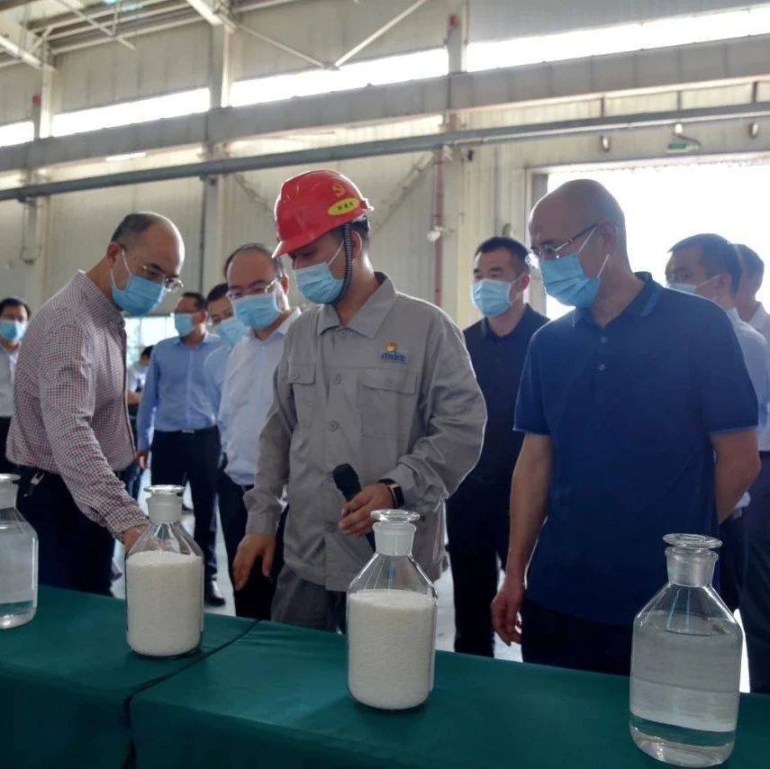 河南投资集团到开祥精细化工调研殷建勇 