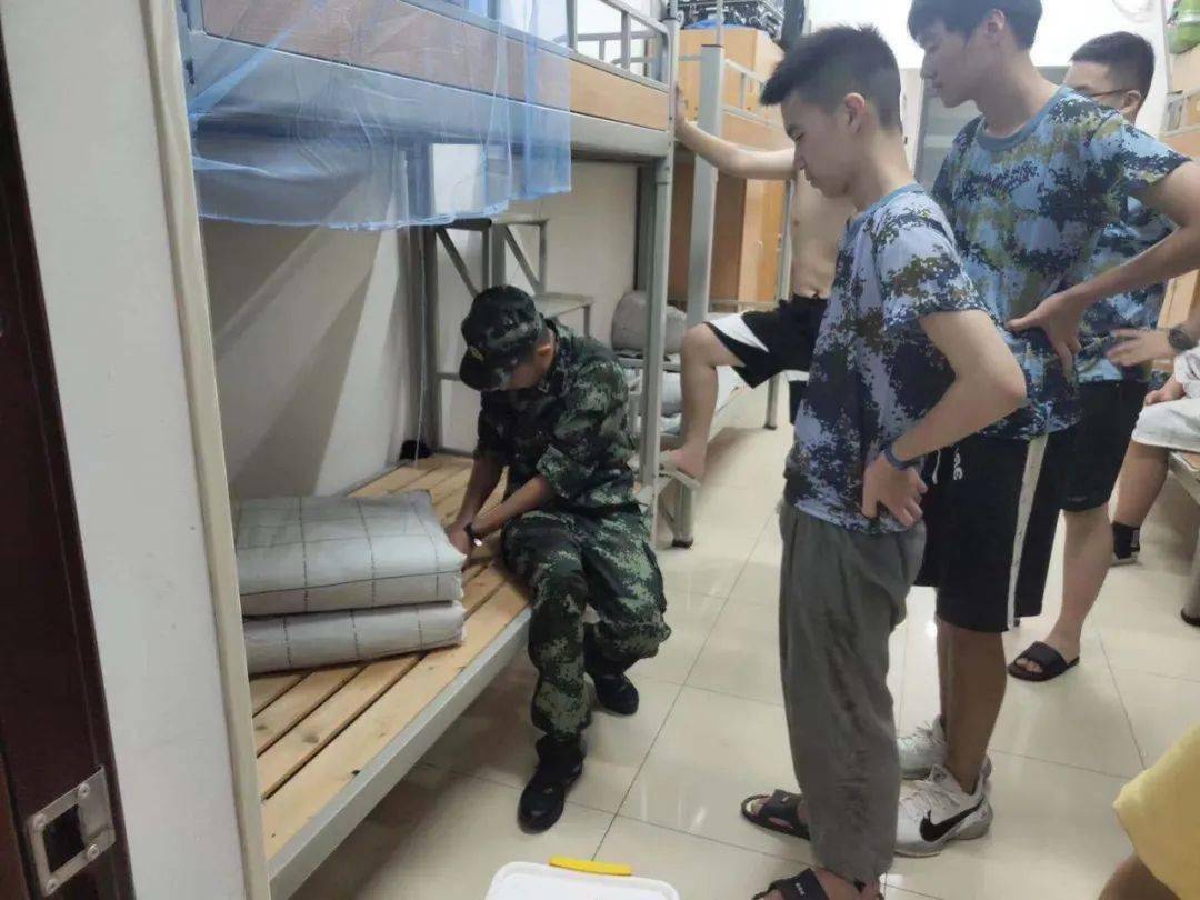 开学开训无锡市堰桥高级中学2021级高一军训系列报道一