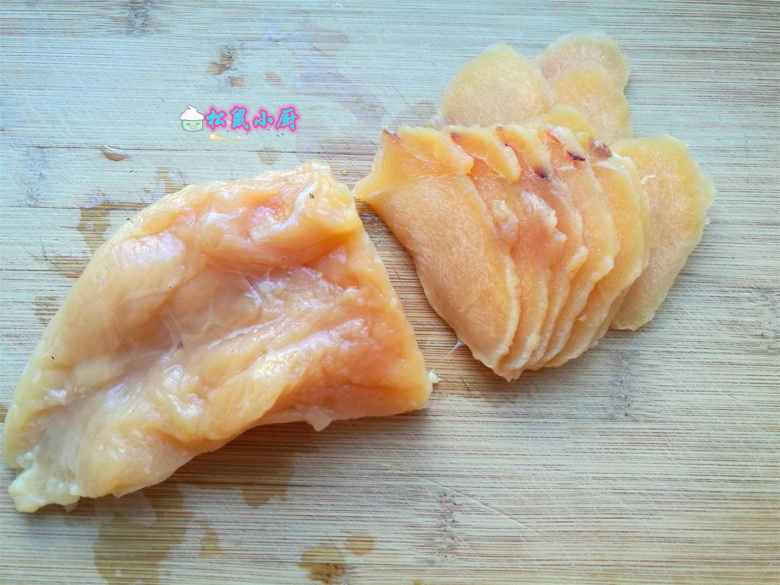 怎么切鸡肉片 457af42852db49cebd40cdbdb4278ce9.jpeg