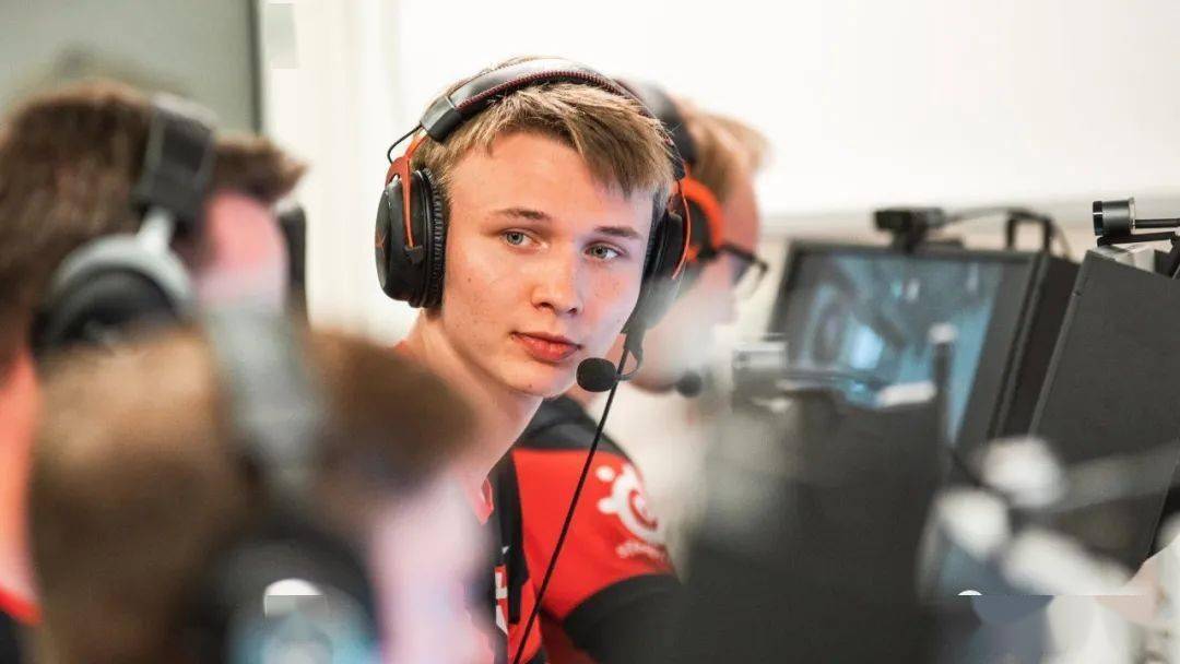 红榜颁奖现在开始——10misutaaakyojin的到来并没有比rpk打的更好,但