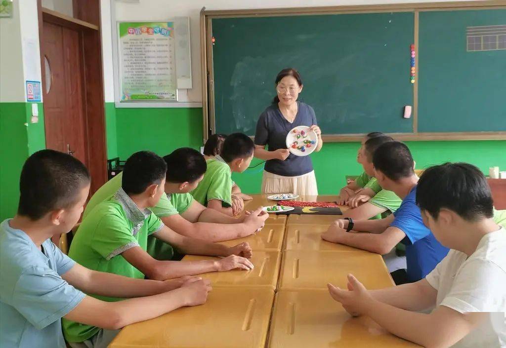 老师您好①|即墨特教中心章日昭:用爱守护,学生进步是最欣慰的事