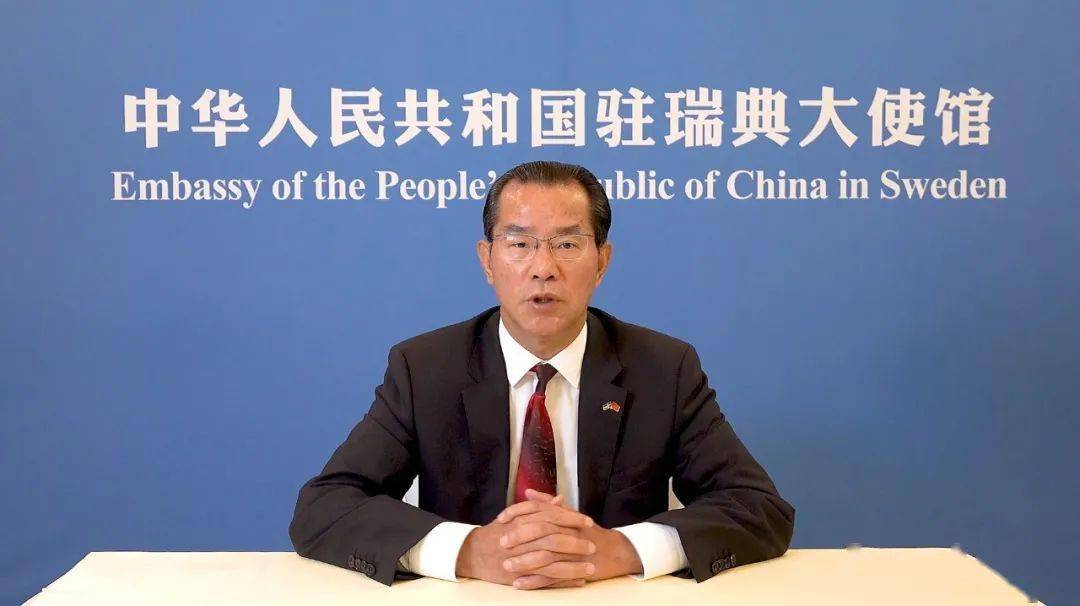 桂从友大使希望行知学堂百尺竿头更进一步做好疫情防护和教学工作的