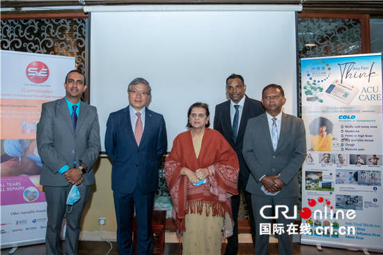 生活|推广中医文化的毛里求斯医生——路星