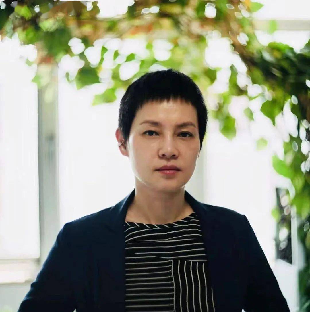 重磅官宣我不是潘金莲话剧首秀刘震云x卓别灵x丁一滕x张歆艺联袂呈现