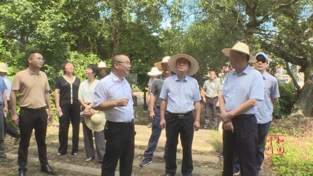 9月3日,市人大常委会党组副书记,副主任吴达金带领市农业农村局负责人