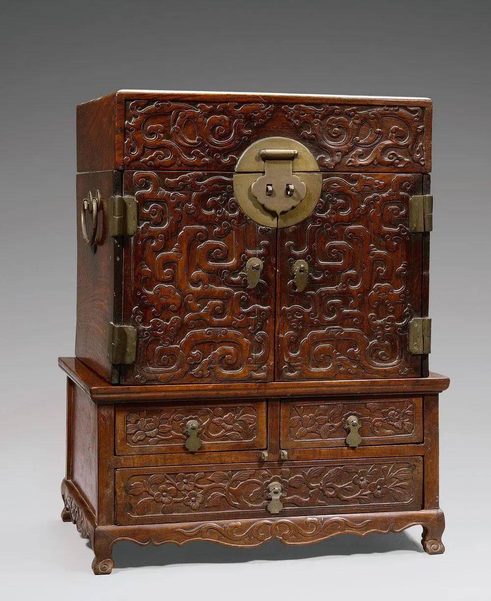 详解中国古典家具常见的雕刻图案及美好寓意