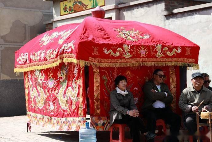 农村说寿终正寝和寿终内寝有啥区别？80岁去世满足这3点才算喜丧_老人
