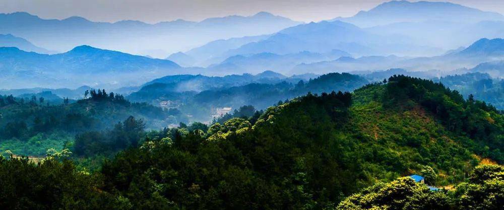 國慶自駕橫跨鄂豫皖千里挺進大別山穿越華東大別天路四日自駕遊