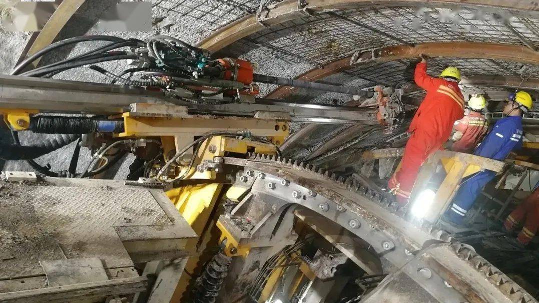 e企风采超前钻探距离世界纪录保持者它让隧道掘进更安全