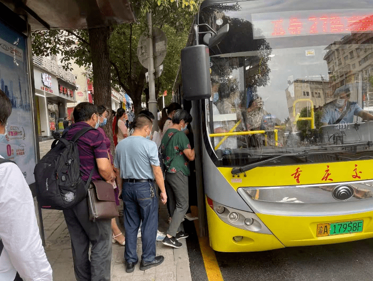 万州新增一条公交线路!停靠站点出炉!另有多条线路调整!