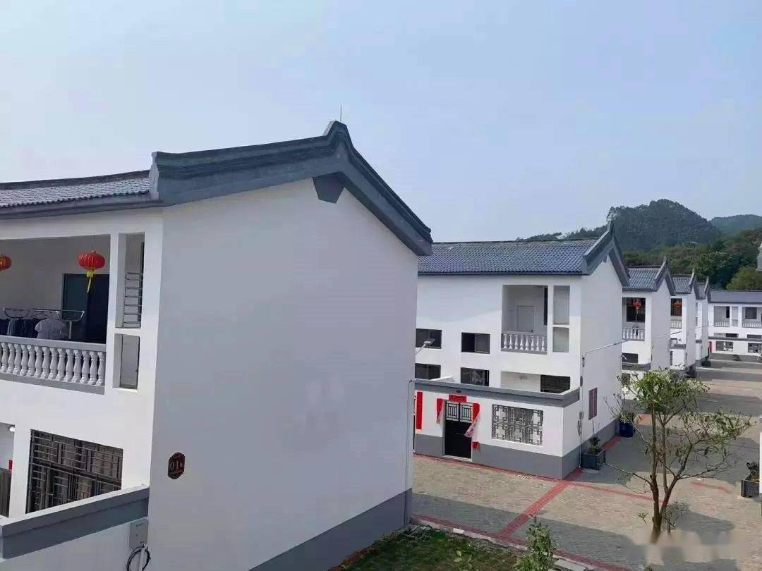 城乡发展现新格局,富人住村,穷人进城是未来_农村