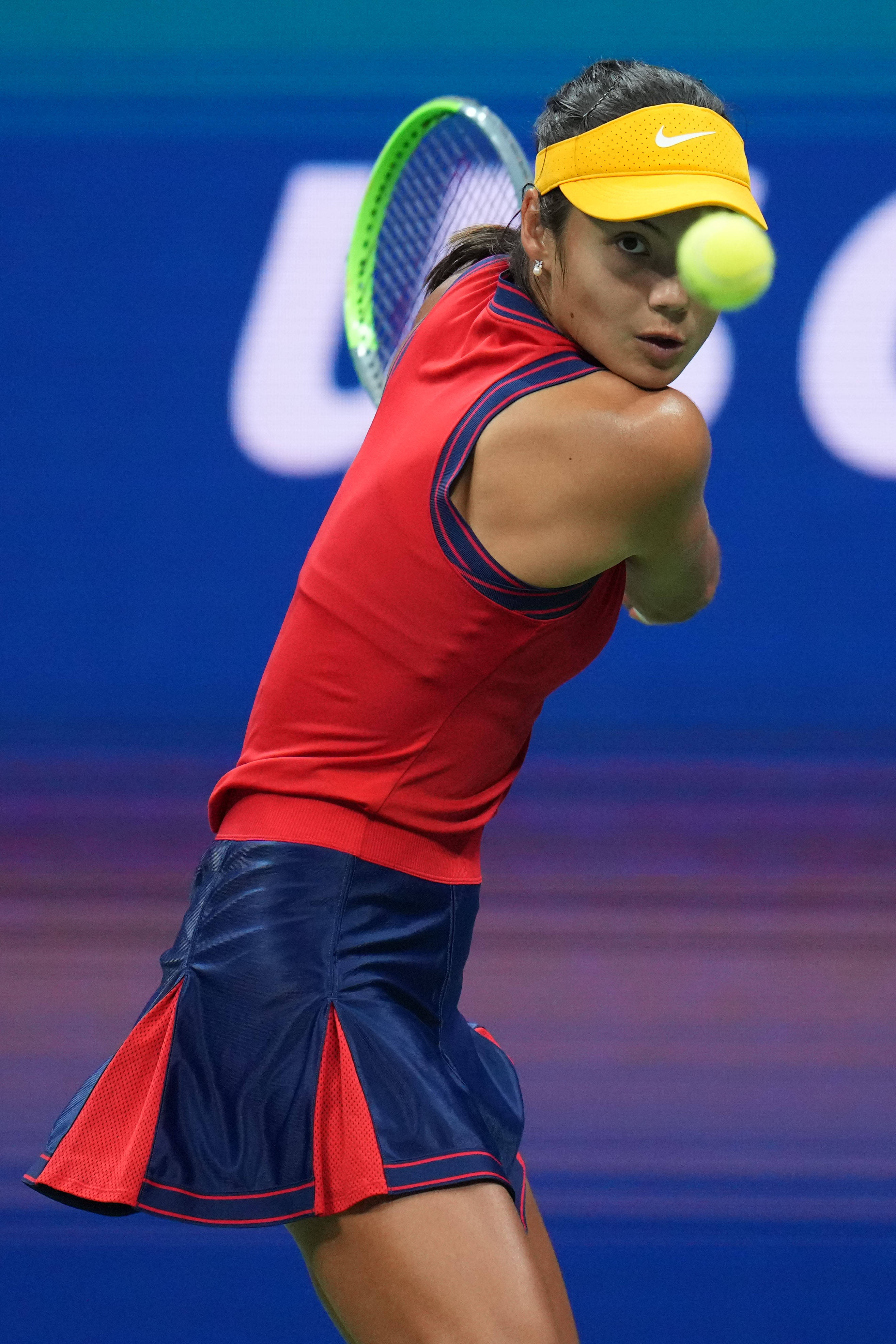 网球——美网:拉杜卡努胜萨卡里_新华社