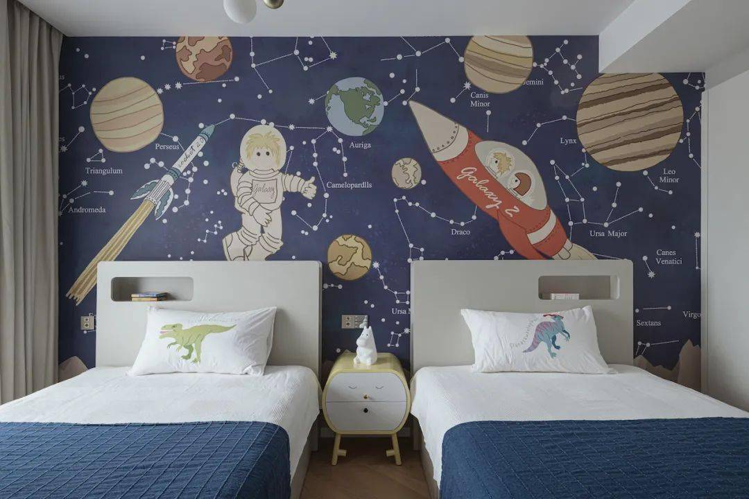 可移动的小型星空房 c3d3b45c98e743d6b9a782bcce46959c.jpeg