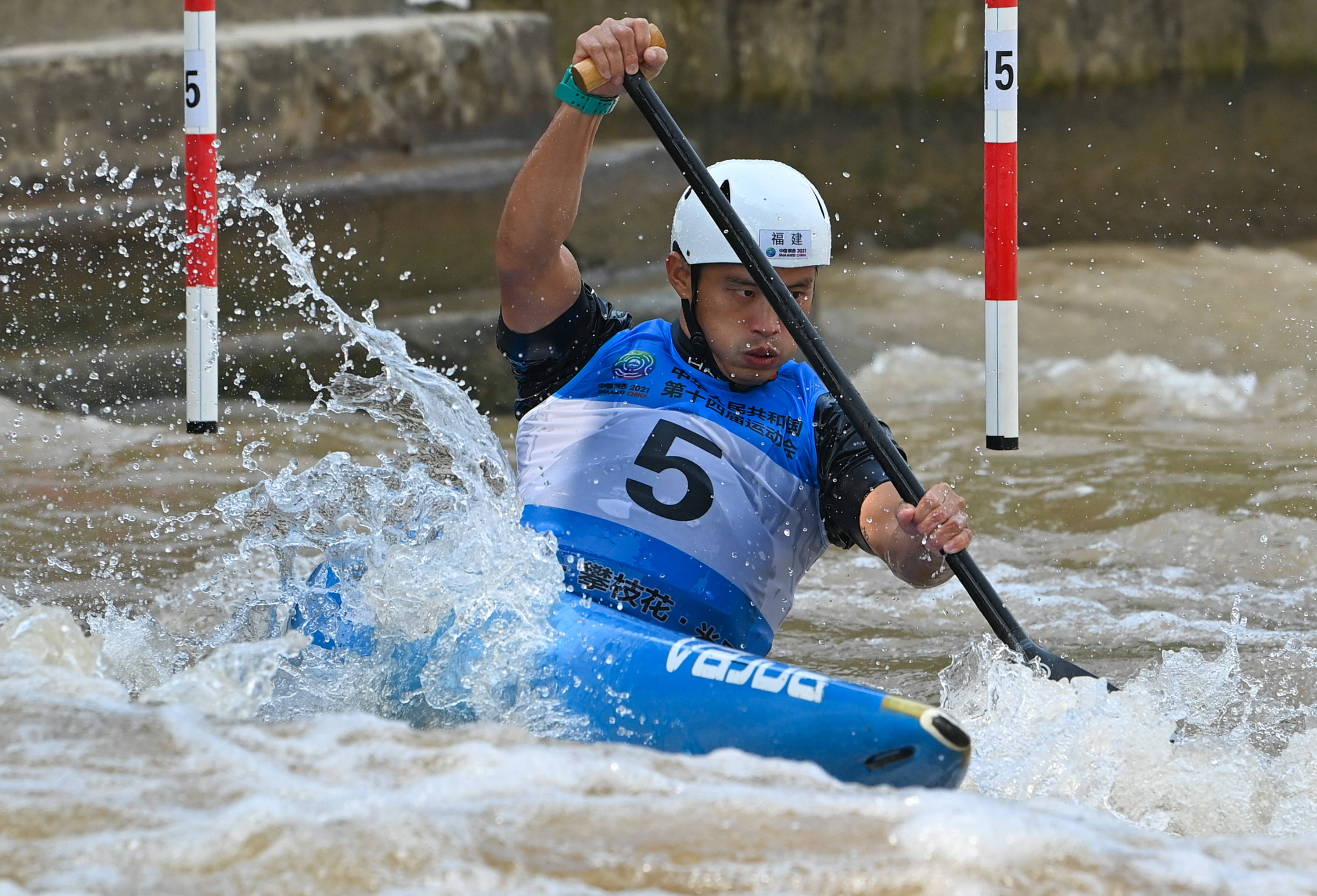 皮划艇激流回旋男子单人划艇决赛赛况